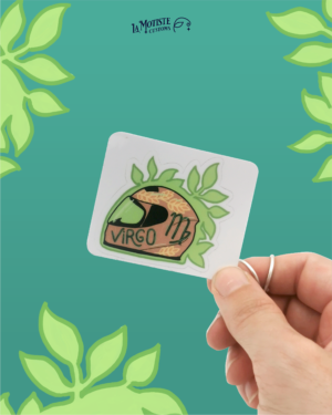 Photo du stickers casque Vierge. Le casque beige est vu de profil et est décoré d'épis de blé pour représenter le côté nourricier et nature de la vierge.